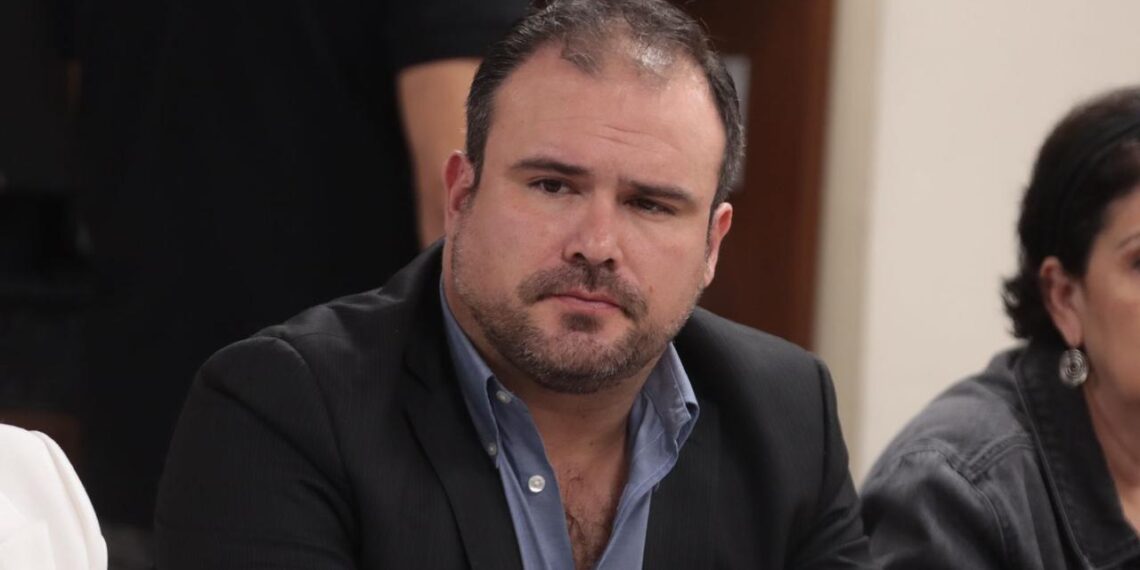 Diputado Adrián González Naveda se suma al apoyo de familias en la zona norte; donará su salario