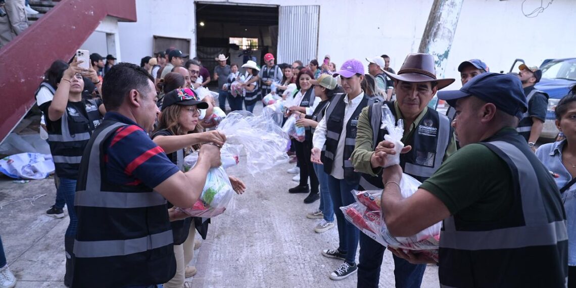 Intensifica Congreso entrega de apoyos a damnificados en el norte del estado