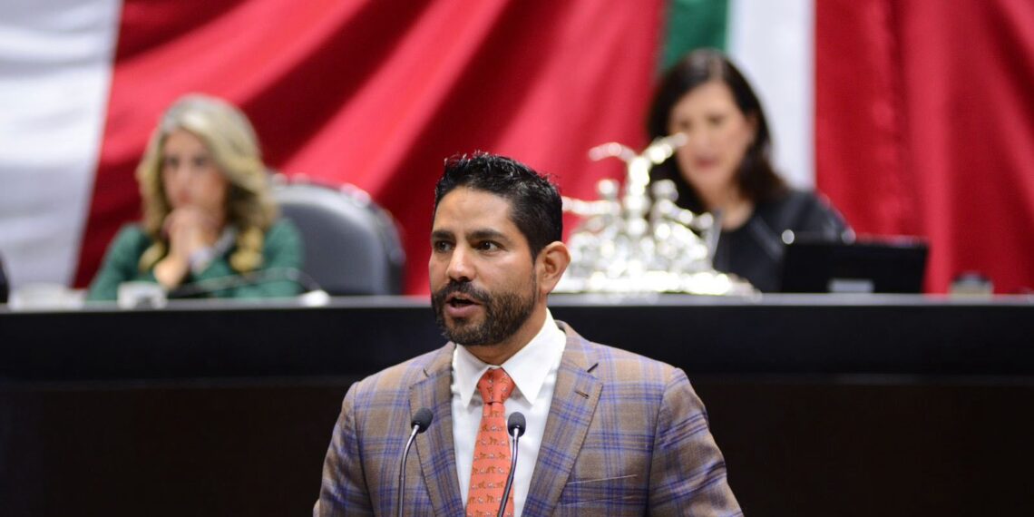 Exige Javier Herrera Borunda esclarecer derrame de hidrocarburos en el río Pantepec