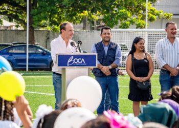 Entrega Alcalde Juan Manuel Unánue cancha nueva de fútbol a la Escuela Primaria “Quetzalcóatl”