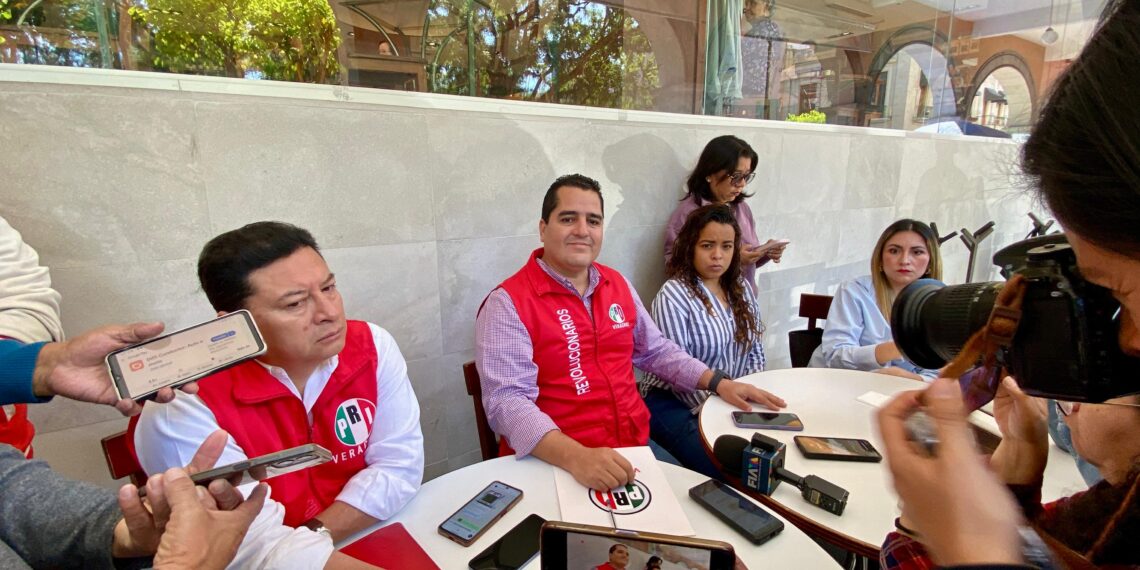 El PRI Veracruz está preparado para competir solo o en alianza: Adolfo Ramírez Arana