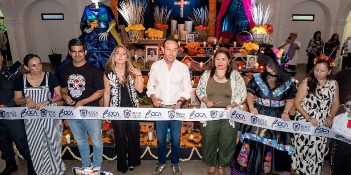 Alcalde Juan Manuel Unánue pone en marcha las actividades de Día de Muertos