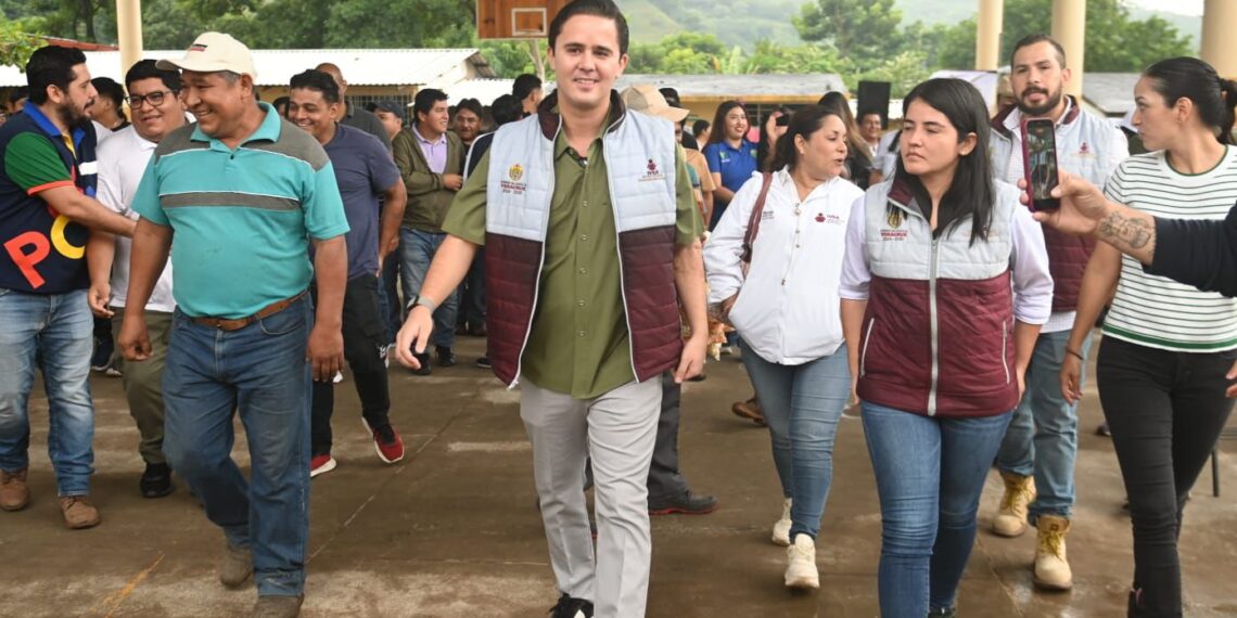 En San Andrés Tuxtla “nunca es tarde para aprender” saldremos del primer lugar en analfabetismo: Rafa Fararoni