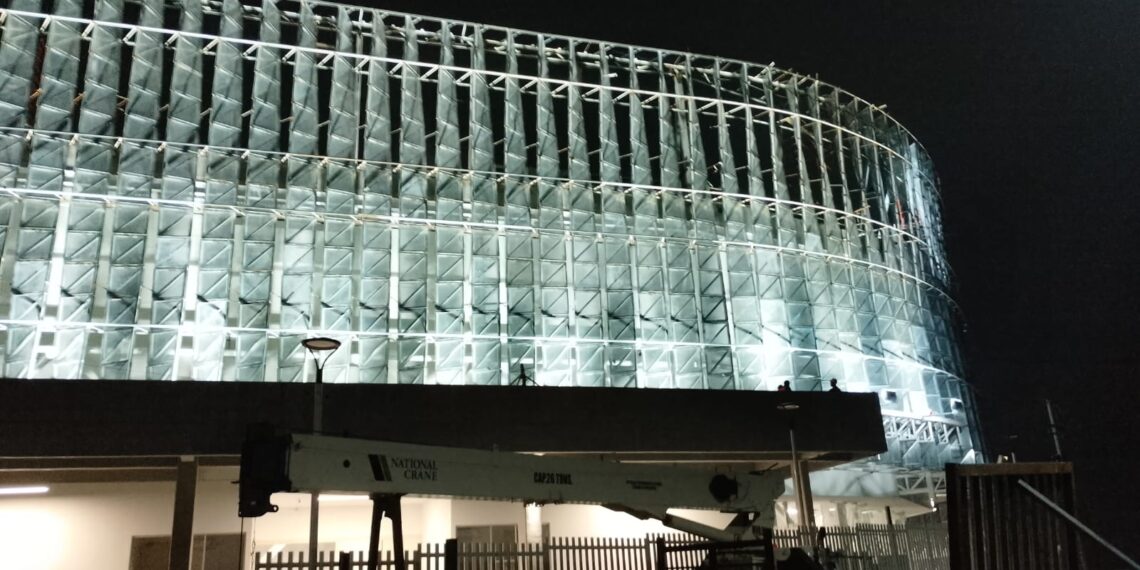 Lista para entrega la Arena Macuiltépetl en Xalapa