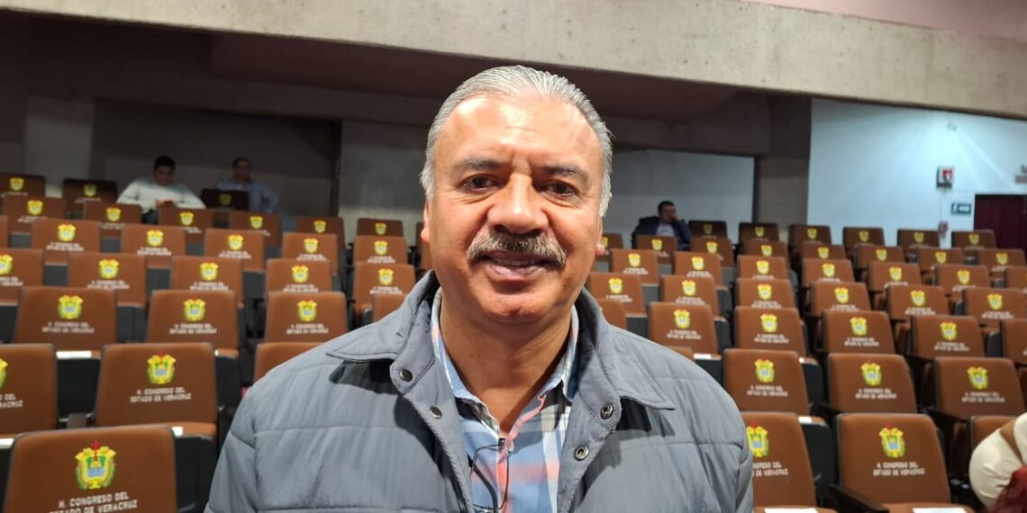 Diputado Reveriano Marin exige justicia para estudiante fallecida en accidente de Emiliano Zapata