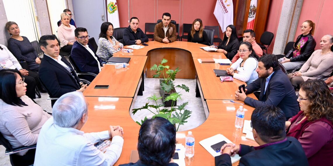 Inician Congreso y sindicato negociación laboral 2025