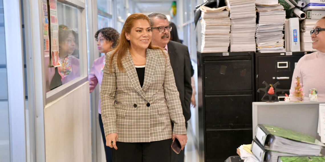 Realiza Fiscal General del Estado recorrido institucional