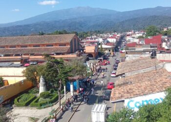 Gobierno de Coatepec libera vialidad en Lerdo y reafirma el orden en el espacio público
