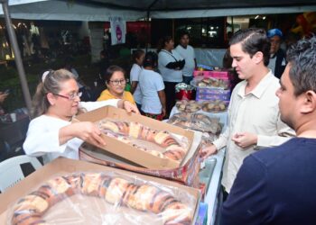 Invita Ayuntamiento de San Andrés Tuxtla a consumir local en la Gran Expo Venta de Rosca de Reyes