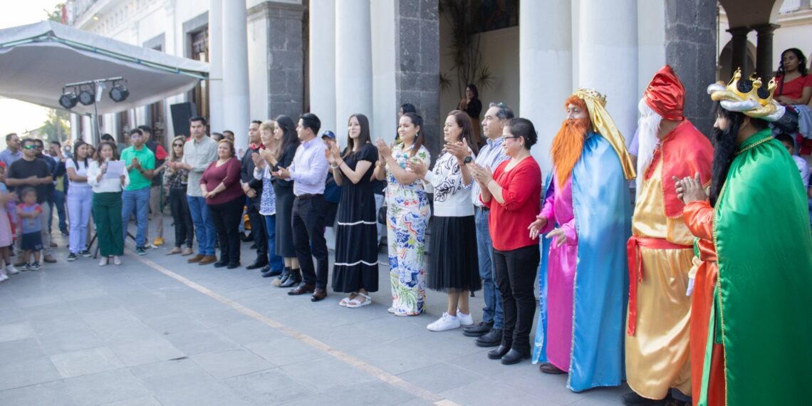 Coatepec celebra el Día de Reyes con alegría, convivencia y tradición familiar