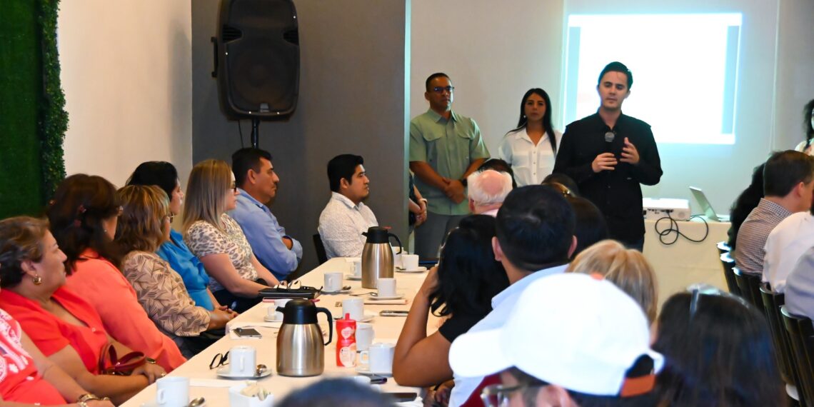 En cada escuela de San Andrés Tuxtla habrá una acción del Gobierno Municipal: Alcalde Rafa Fararoni 