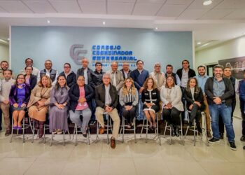Alcaldesa Maryjose Gamboa fortalece vínculos con empresarios para impulsar la economía y el turismo en Boca del Río