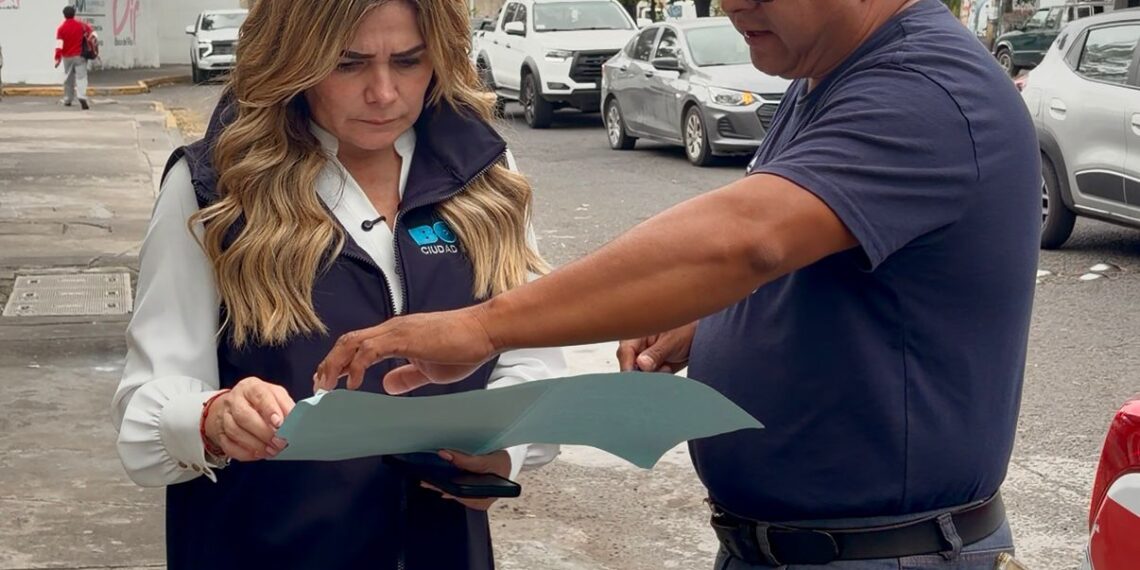 Alcaldesa Maryjose Gamboa realiza recorrido sorpresa en el fraccionamiento Las Vegas