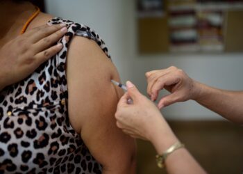 Vacuna contra el sarampión disponible en todos los centros de la Secretaría de Salud