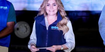 Anuncia alcaldesa Maryjose Gamboa operativo para retirar carros maceta y regular a talleres mecánicos y franeleros