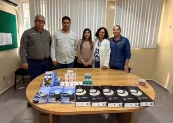 Ayuntamiento de Tantoyuca y DIF Municipal fortalecen la atención en salud con entrega de equipo médico al Hospital Regional