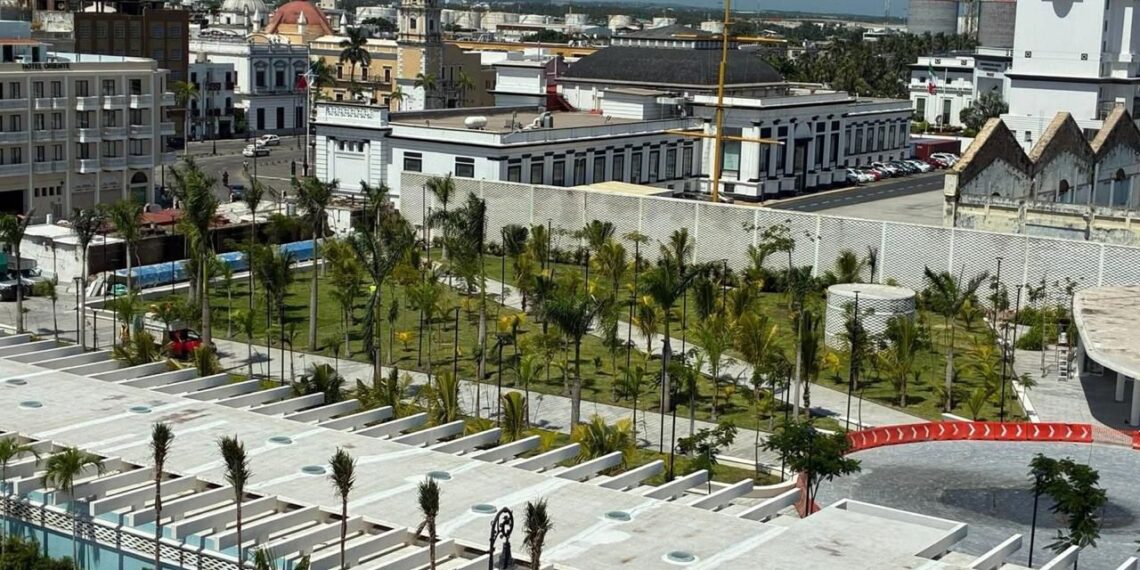 ASIPONA realizará peritaje en caída de alerón en Plaza Heroísmo Veracruzano