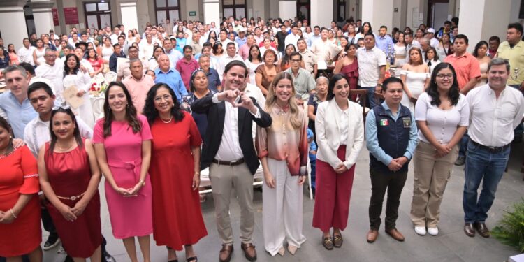 Ciento doce parejas se dieron el “Sí” en Bodas Colectivas de San Andrés Tuxtla