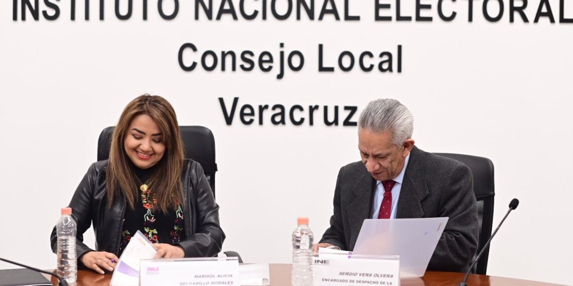 INE y OPLE Veracruz firman plan para promover la participación ciudadana en Tamiahua