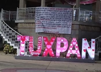Por las mantas en Tuxpan, se defiende alcalde, rechaza que la delincuencia organizada haya financiado su campaña