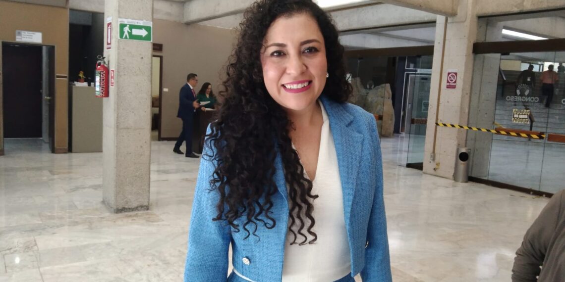 Diputada Ana Rosa Valdés pide que ya no se lleven estudiantes a eventos gubernamentales