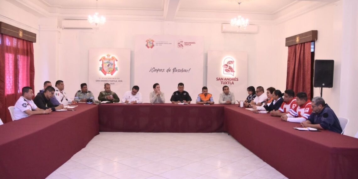 Instala Ayuntamiento de San Andrés Tuxtla Consejo Municipal Semana Santa 2026
