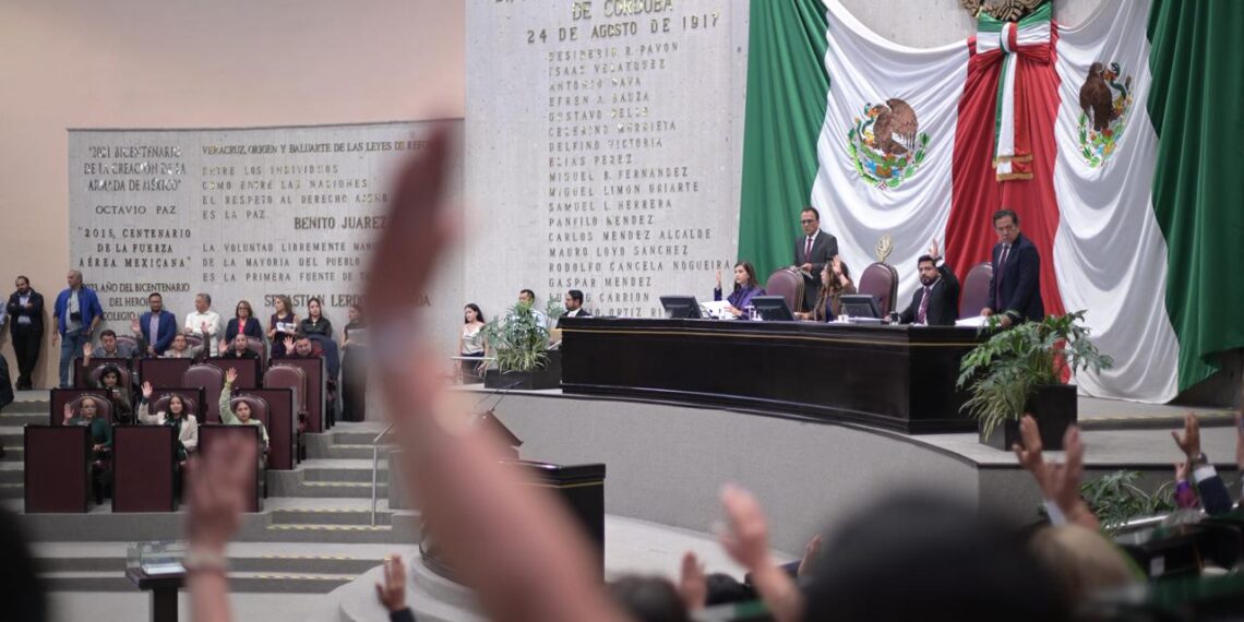 Incorporan el término “Gobernadora” en la Constitución Política del estado