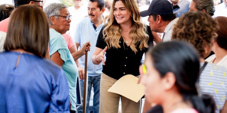 Alcaldesa Maryjose Gamboa realizó la primer votación vecinal del Presupuesto Participativo 2026