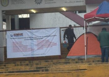 La SEV sigue tomada, lider del SIMVE reta a las autoridades educativas: “No le temo a nada”.