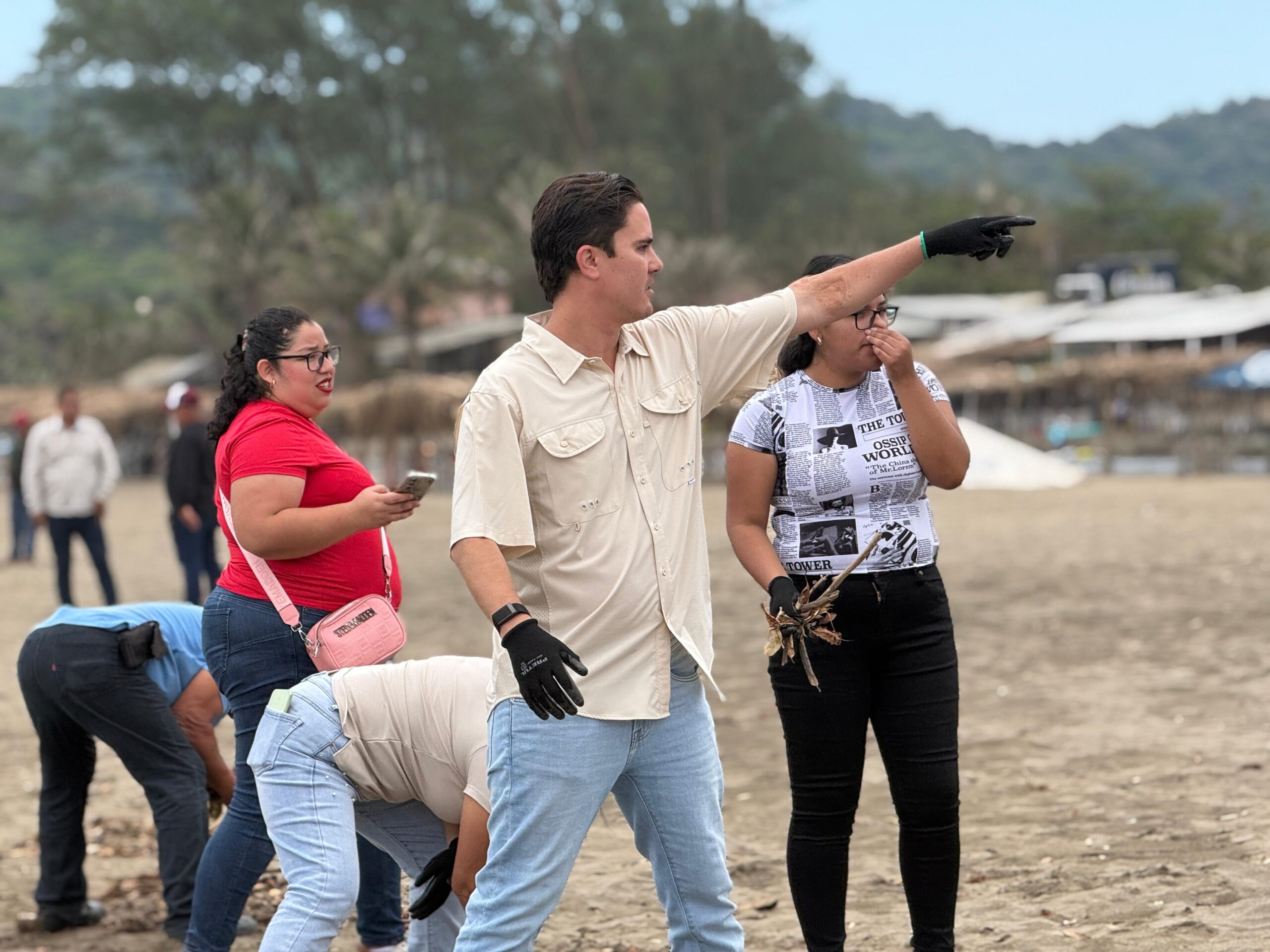 Desde Montepio, arranca operativo vacacional y limpieza de playas en San Andrés Tuxtla 