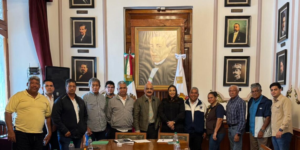 Gobierno estatal y sector pesquero unen fuerzas para enfrentar situación ambiental: Diputada Roxana Barragán