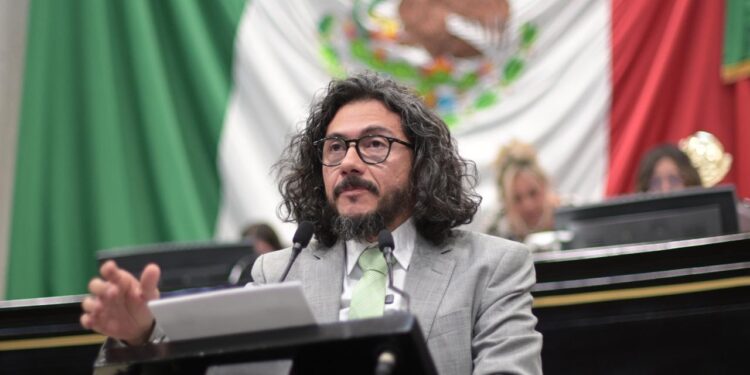 Con nueva reforma, Veracruz aprueba medidas de austeridad que beneficiarán a la población: Diputado Carlos Marcelo Ruiz Sánchez