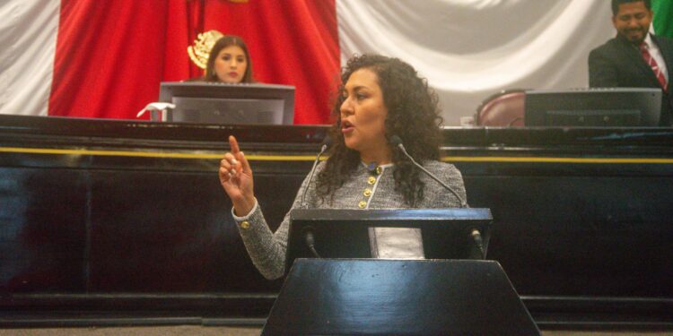 Critica Diputada del PRI aprobación del Plan B electoral