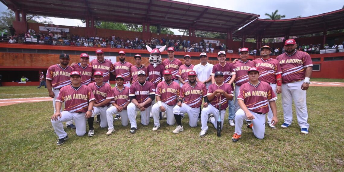 Ayuntamiento regresó al “Rey de los Deportes” a San Andrés Tuxtla