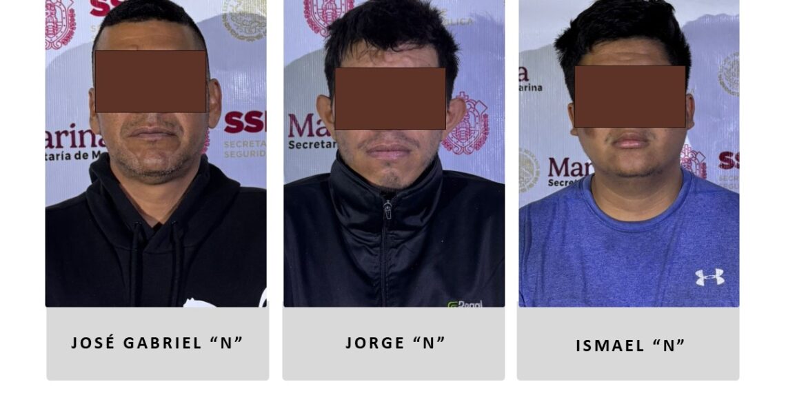 Caen tres presuntos secuestradores en operativo en Boca del Río