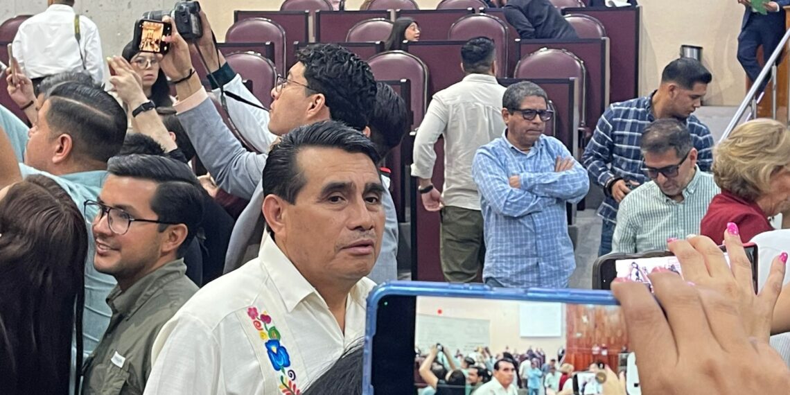 Diputado Esteban Bautista, anuncia mesa de trabajo para incorporar a pescadores no registrados tras derrame en el Golfo de México
