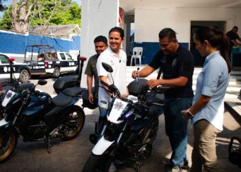 Refuerza Ayuntamiento de San Andrés Tuxtla seguridad con nuevas moto patrullas