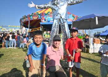 ¡Como nunca antes! Rafa Fararoni celebra en grande a niñas y niños de San Andrés Tuxtla