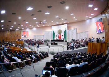 Impulsan reforma constitucional en materia de no reelección y nepotismo electoral