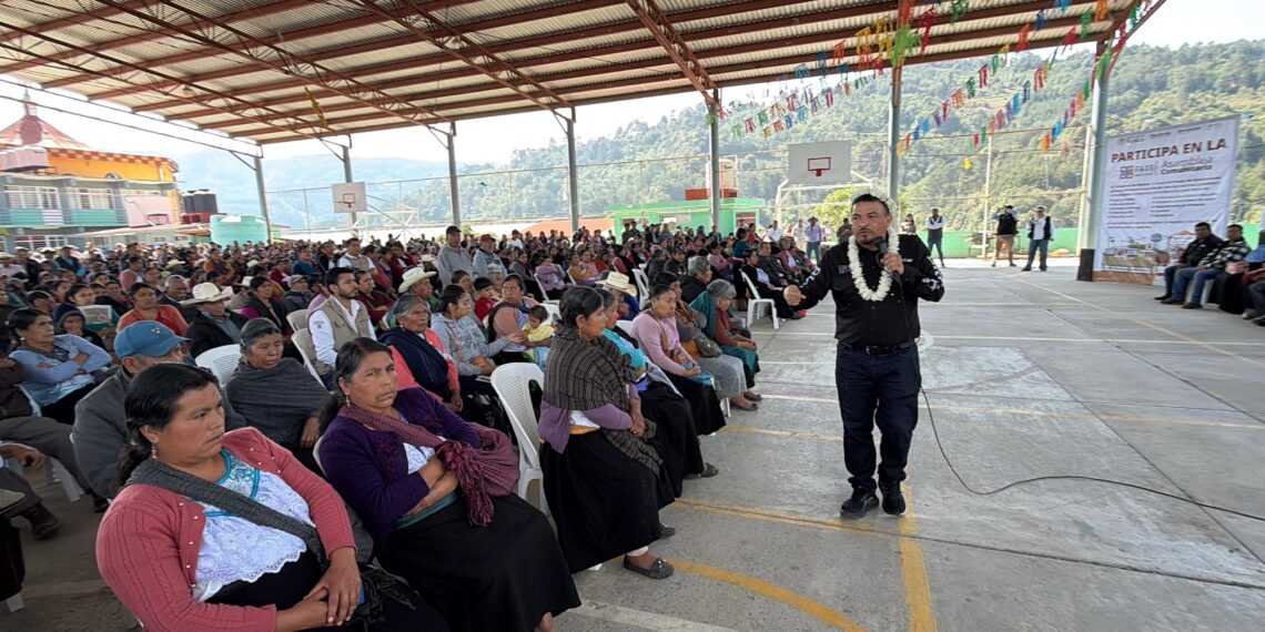 Un pueblo organizado afianza su progreso y bienestar: Gómez Cazarín