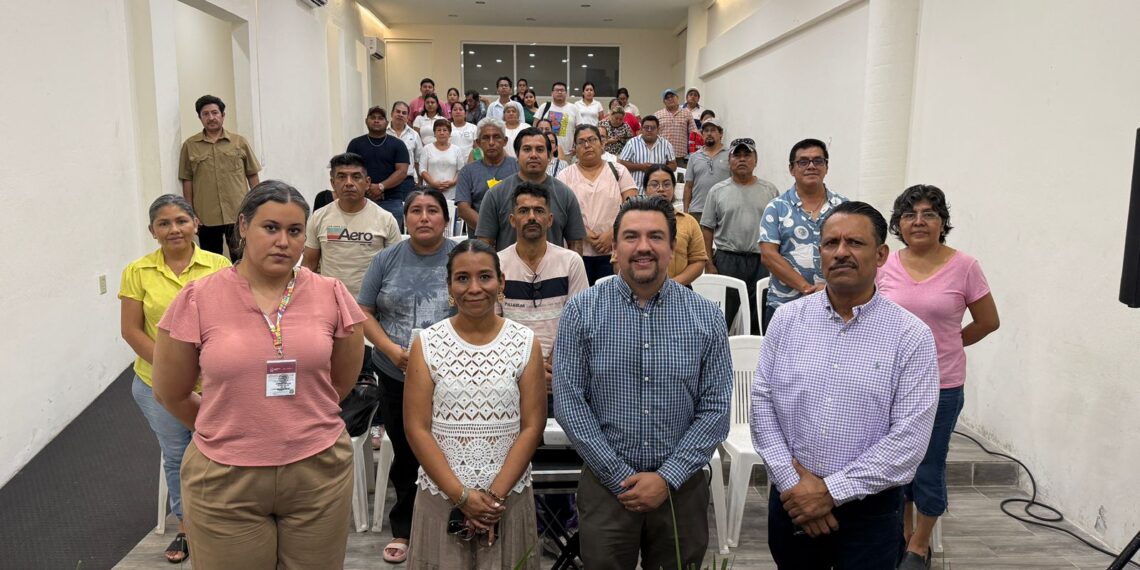 Capacita SEDECOP a micro y pequeños empresarios de San Andrés Tuxtla