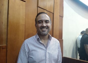 Diputado Fernando Yunes pide que la SEV recorte horario escolar para que estudiantes disfruten del partido México Vs Sudáfrica