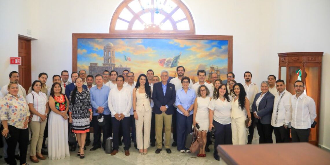 Impulsan inversiones y desarrollo industrial para Veracruz