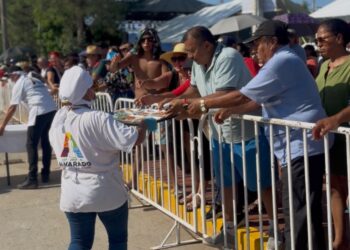 Todo un éxito “La Minilla Más Grande del Mundo” en Alvarado