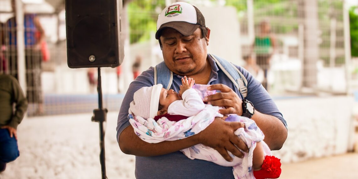 Entrega DIF San Andrés Tuxtla apoyos alimentarios “Primeros Mil días de Vida”