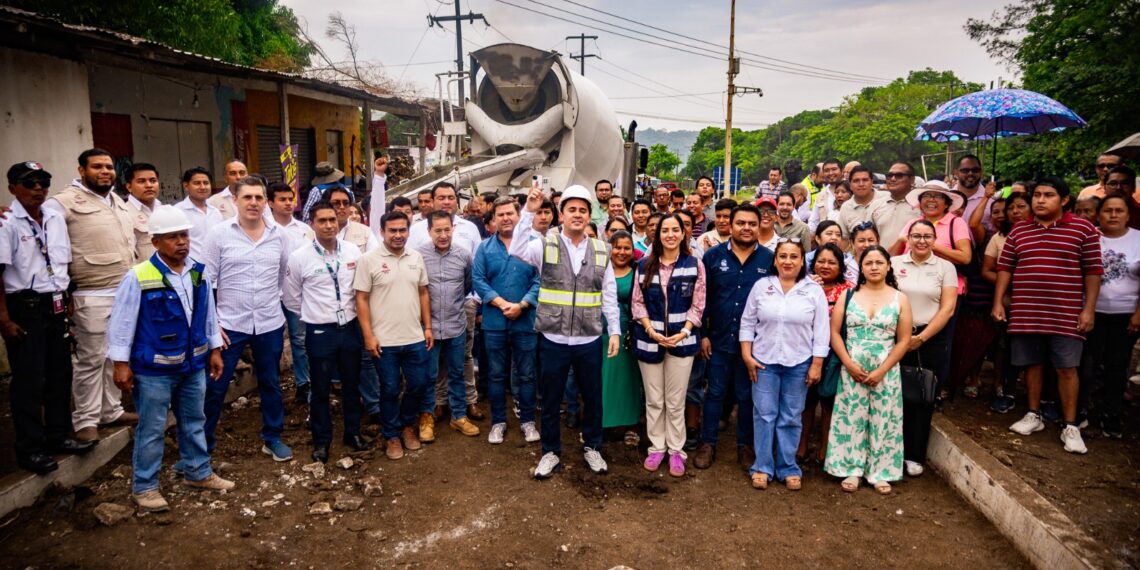 Gobierno de Rafa Fararoni da banderazo a transformación del bulevar 5 de febrero de San Andrés Tuxtla