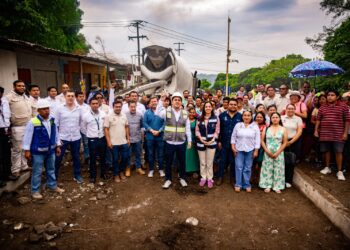 Gobierno de Rafa Fararoni da banderazo a transformación del bulevar 5 de febrero de San Andrés Tuxtla
