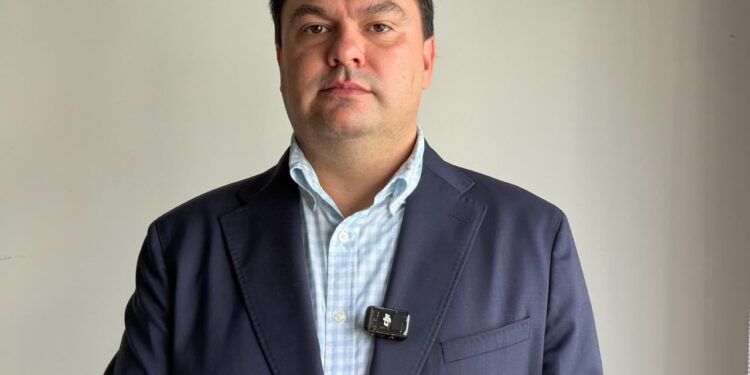 Exige MC destitución y cárcel para Roberto Ramos Alor tras colapso del sistema de salud en Veracruz