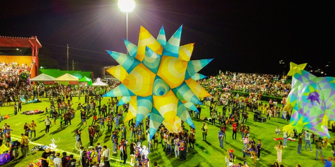 Con gran suelta de globos, San Andrés Tuxtla vive segundo día del Festival Internacional del Globo