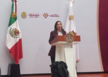 Ramos Alor se queda en el IMSS- Bienestar: Rocío Nahle anuncia revisión a hospitales